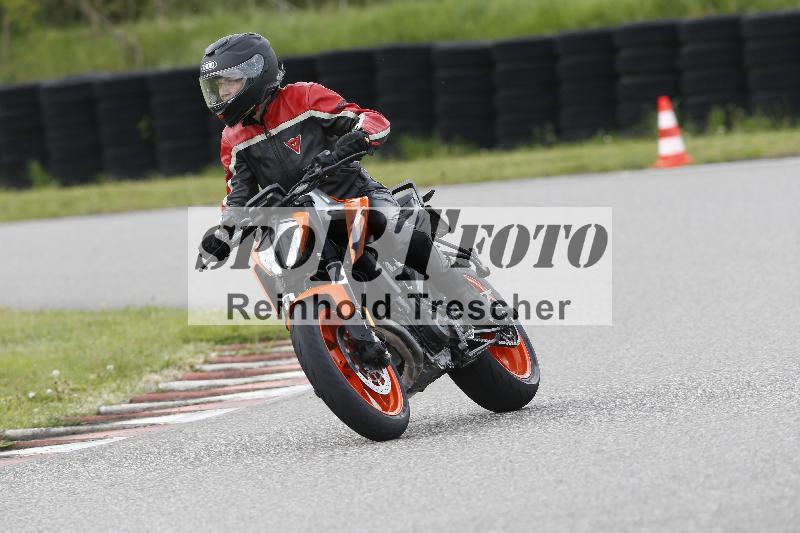 Archiv-2025/09 22.04.2025 Cornu Master School ADR/gruen-vert/17